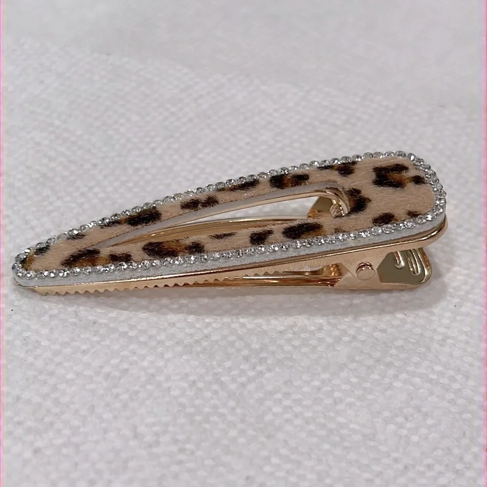 2 Piece Fashion Leopard and Rhinestone Hair Accessories